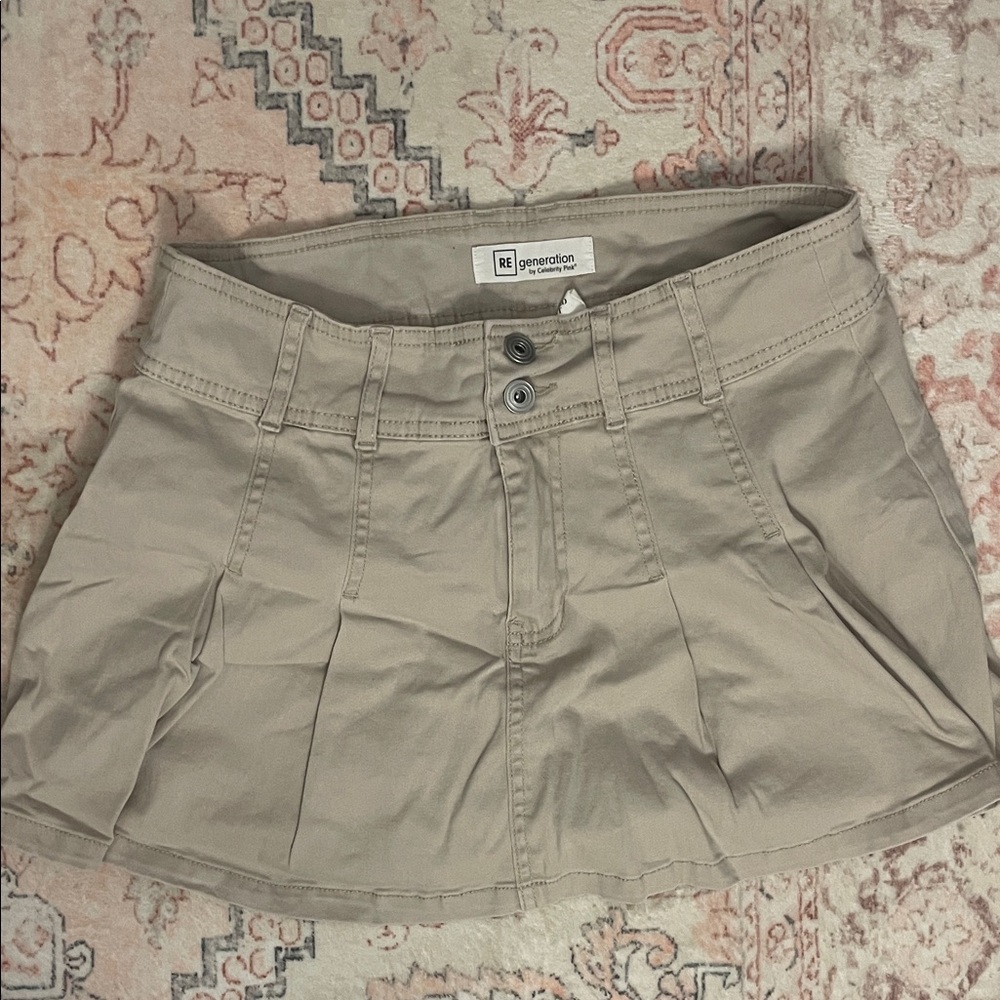 Celebrity Pink Khaki Skirt with Button Accents